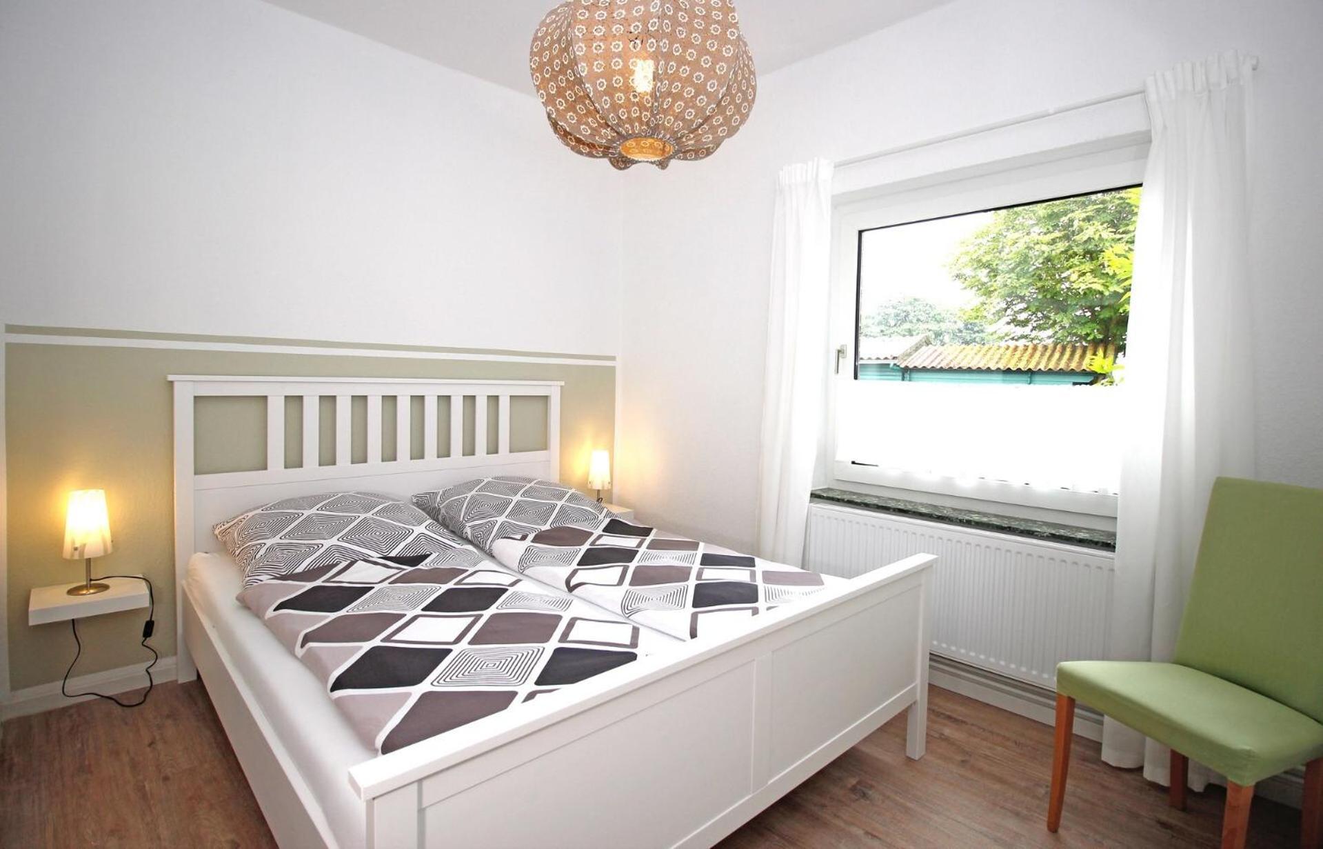 Huus Stoertebeker Bed & Breakfast Dornumersiel Room photo
