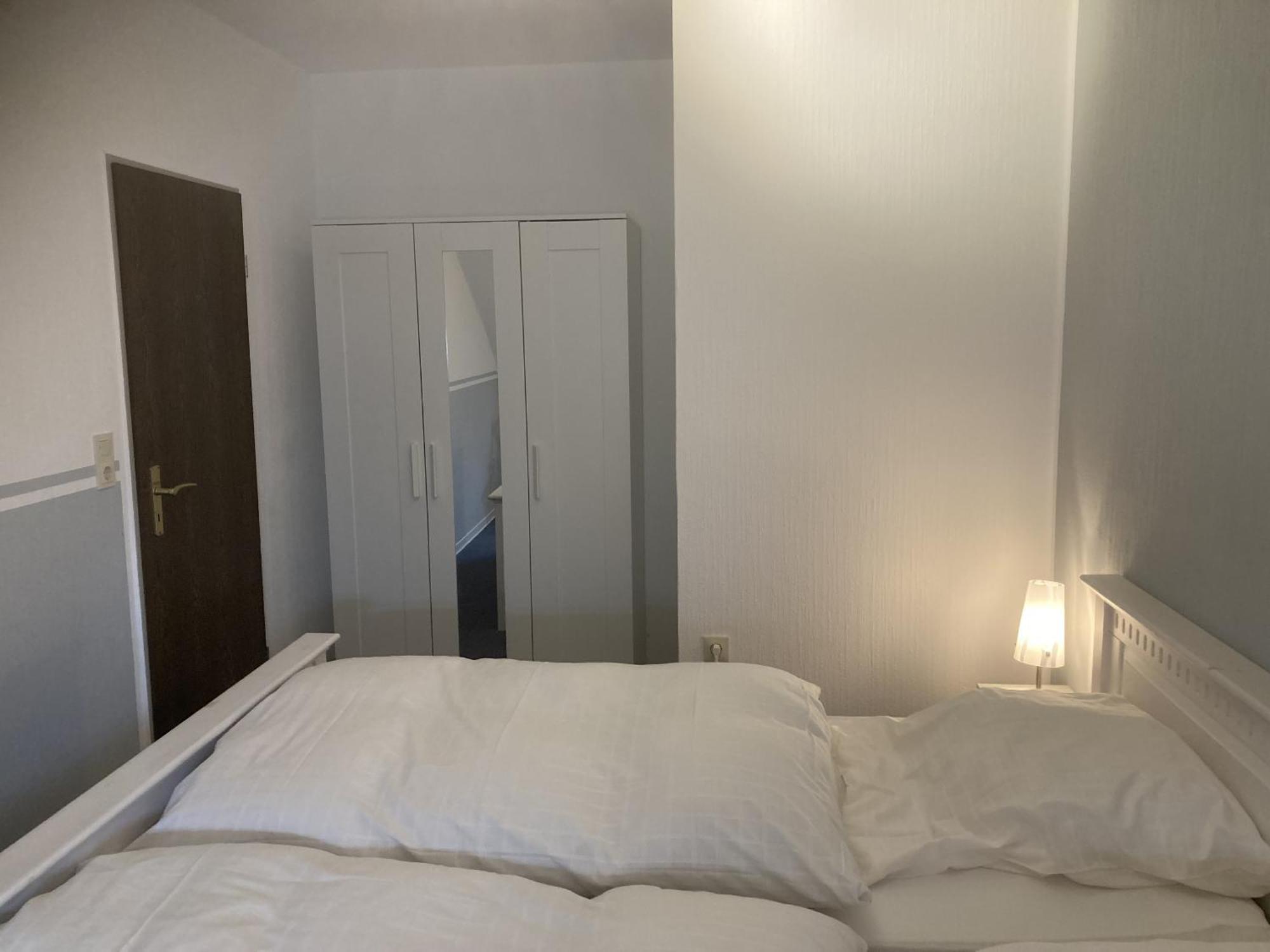 Huus Stoertebeker Bed & Breakfast Dornumersiel Room photo